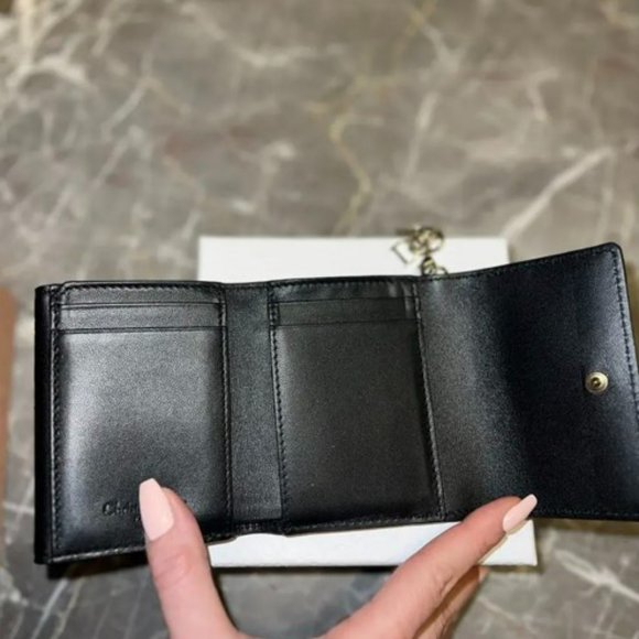 LADY DIOR LEATHER WALLET - Picture 10 of 10